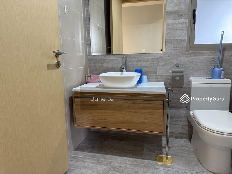 Executive Condominium for Sale: Pasir Ris, D18, 518080