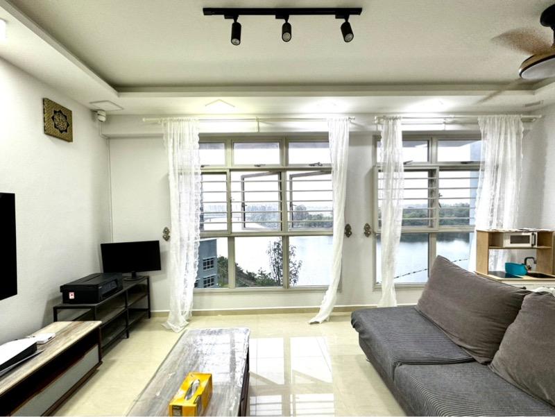 HDB Apartment for Sale: Punggol, D19, 821325