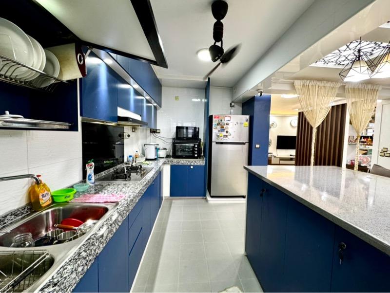 HDB Apartment for Sale: Punggol, D19, 821325