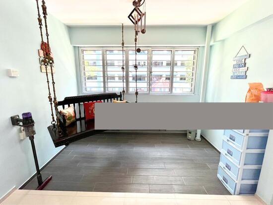 HDB Apartment for Sale: Pasir Ris, D18, 510193