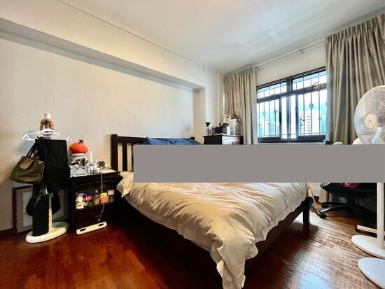 HDB Apartment for Sale, 3 Pine Close HDB Apartment For Sale, $900,000, 3 Bed 2 Bath 1,023 sqft $880.00 psf, SGD 900,000 | 99-year Leasehold