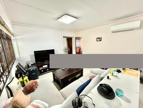 HDB Apartment for Sale, 3 Pine Close HDB Apartment For Sale, $900,000, 3 Bed 2 Bath 1,023 sqft $880.00 psf, SGD 900,000 | 99-year Leasehold