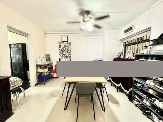 HDB Apartment for Sale, 3 Pine Close HDB Apartment For Sale, $900,000, 3 Bed 2 Bath 1,023 sqft $880.00 psf, SGD 900,000 | 99-year Leasehold