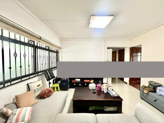 HDB Apartment for Sale, 3 Pine Close HDB Apartment For Sale, $900,000, 3 Bed 2 Bath 1,023 sqft $880.00 psf, SGD 900,000 | 99-year Leasehold