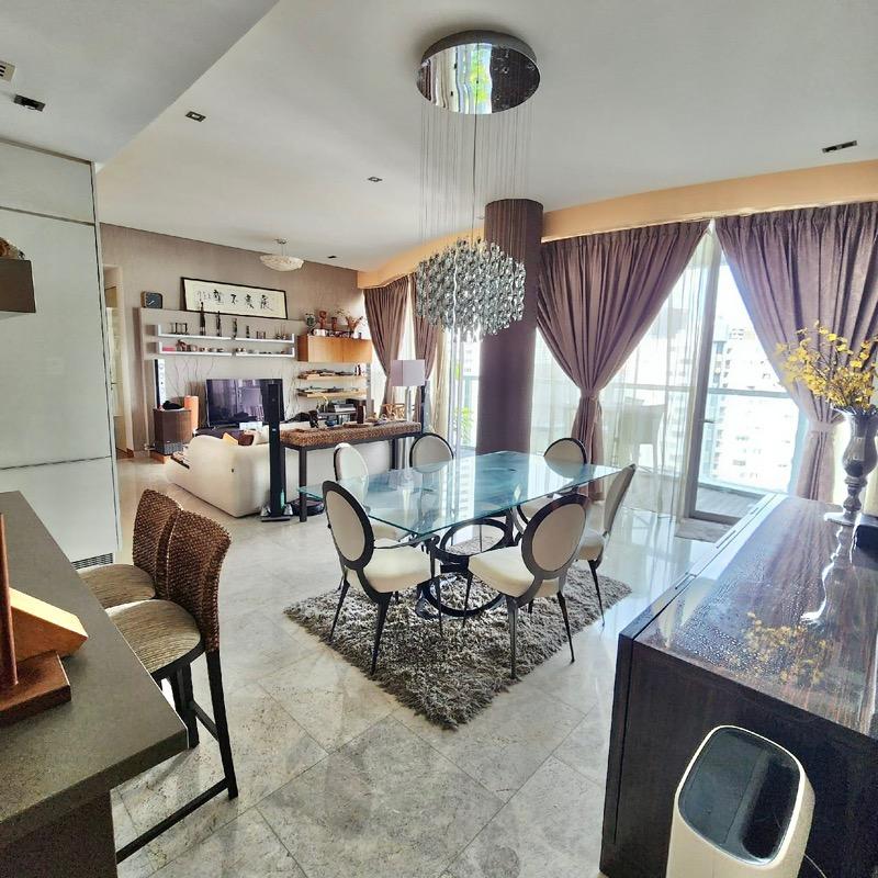 Prop-GPT: Condominium: D09 Cairnhill The Promont