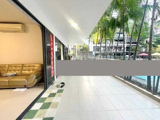 Prop-GPT: Condominium: D17  Parc Olympia