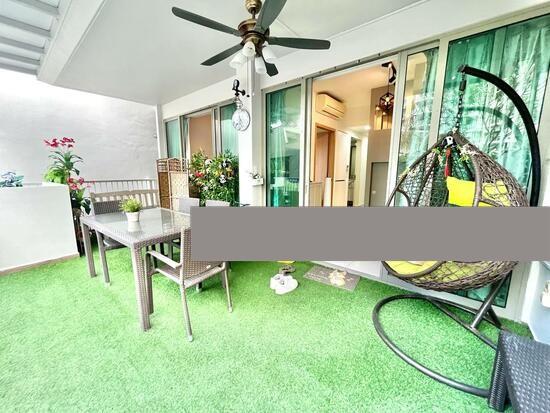 Prop-GPT: Condominium: D18 Pasir Ris Ripple Bay