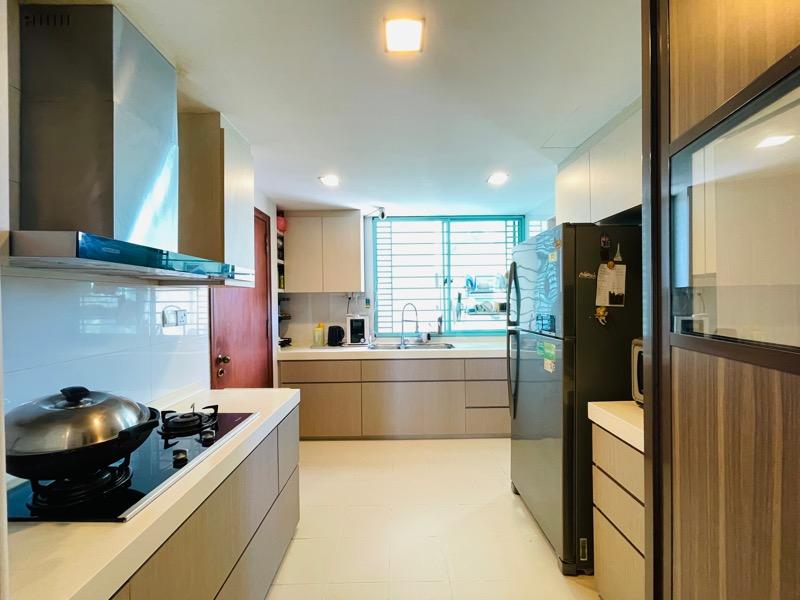 Condominium for Sale, Hazel Park Condo Condominium For Sale, $2,300,000, 3 Bed 2 Bath 1,335 sqft $1,723.00 psf, SGD 2,300,000 | 999-year Leasehold