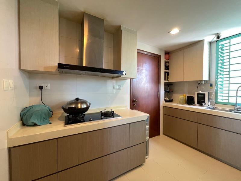 Condominium for Sale, Hazel Park Condo Condominium For Sale, $2,300,000, 3 Bed 2 Bath 1,335 sqft $1,723.00 psf, SGD 2,300,000 | 999-year Leasehold