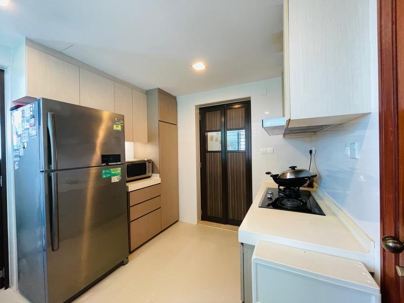 Condominium for Sale, Hazel Park Condo Condominium For Sale, $2,300,000, 3 Bed 2 Bath 1,335 sqft $1,723.00 psf, SGD 2,300,000 | 999-year Leasehold