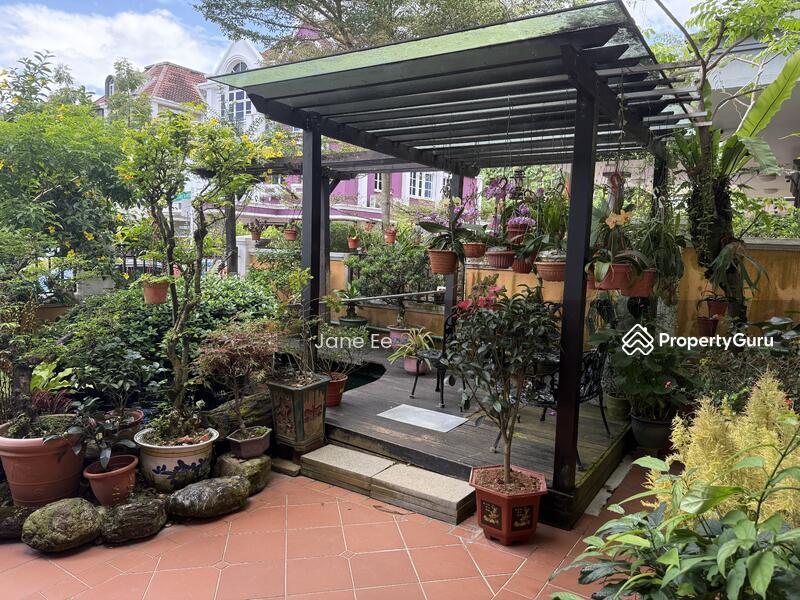 Prop-GPT: Semi-Detached: D23 Bukit Batok Burgundy Hill