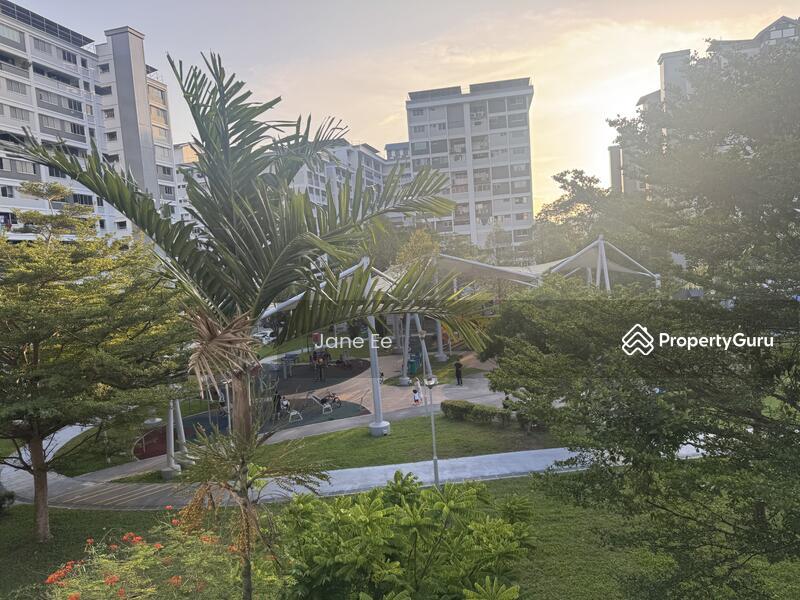 HDB Flat for Sale, 413 Pasir Ris Drive 6, SGD 998,000 | 99-year lease