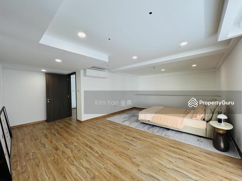 Semi-Detached for Sale, Brand New/Luxury, 4Levels with Pool&Lift, spacious Living&dining hall with marble floor&high ceiling, SGD 9,680,000 | Freehold