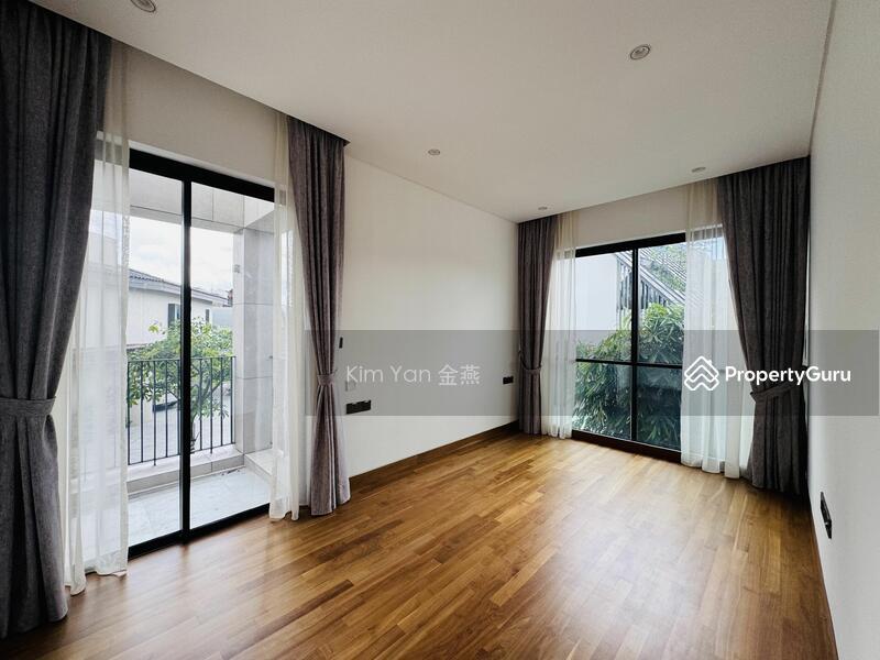 Bungalow for Sale, brand new and freehold bungalow with Lift & Pool, Ample parking at basement, huge for 3 generations, SGD 26,726,000 | Freehold