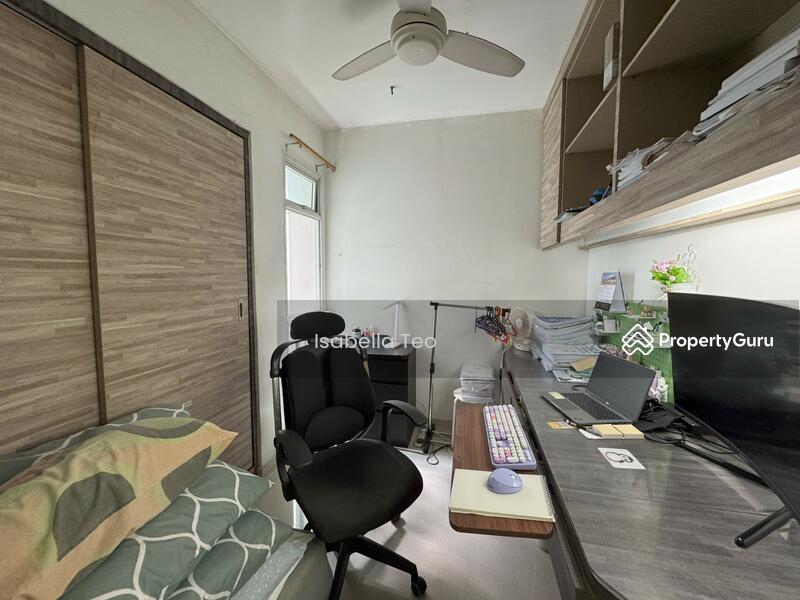 HDB Flat for Sale, 390 Bukit Batok West Avenue 5, SGD 700,000 | 99-year lease