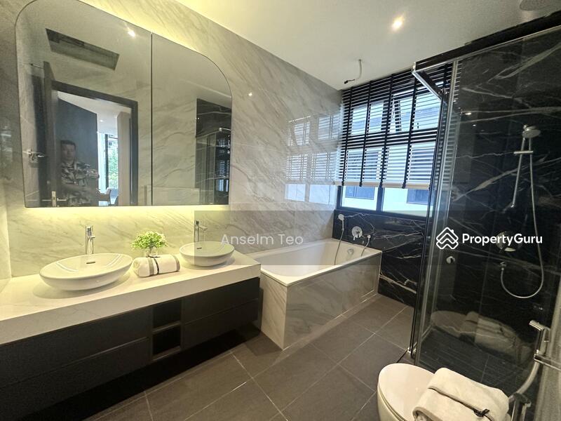 Semi-Detached for Sale, ?Eminence Landed? Costa Villa New Launch Semi-D @ Pasir Ris, SGD 5,760,000 | 999-year lease