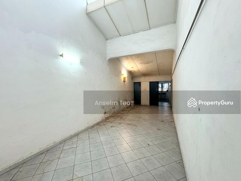 Prop-GPT: Terrace: D20  Cheap! Jalan Gelenggang, Regular Plot Suited for rebuild!