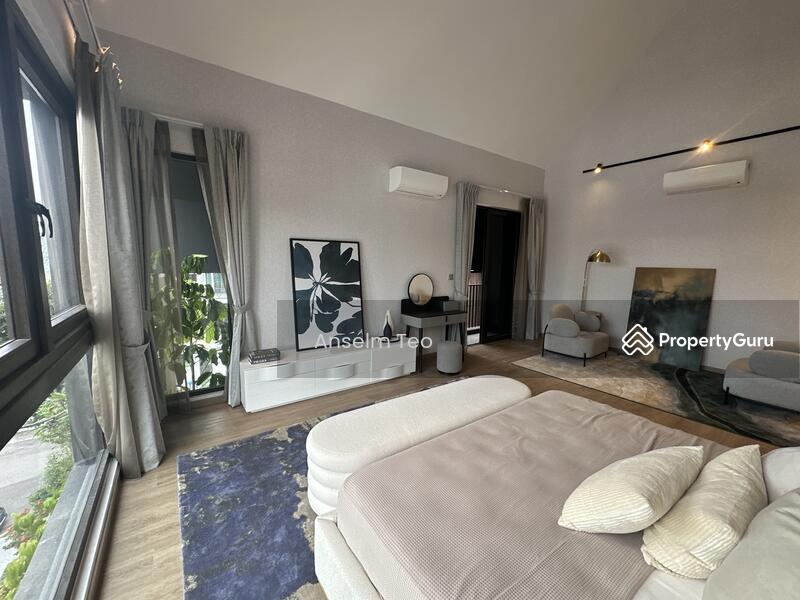 Detached for Sale, Brand New Bungalow near Serangoon Nex ?? TOP Soon ?? Huge Rooms, SGD 11,800,000 | Freehold