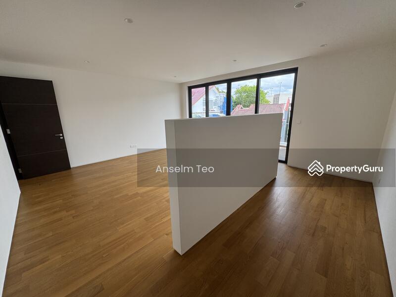 Detached for Sale, Brand New 2.5 Storey Detached @ Holland Moonbeam Road, SGD 15,500,000 | 999-year lease
