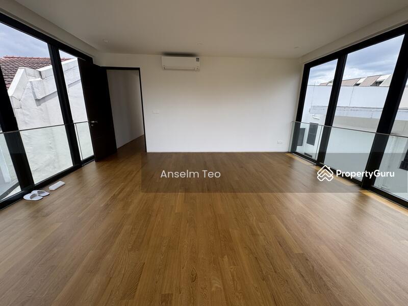 Detached for Sale, Brand New 2.5 Storey Detached @ Holland Moonbeam Road, SGD 15,500,000 | 999-year lease
