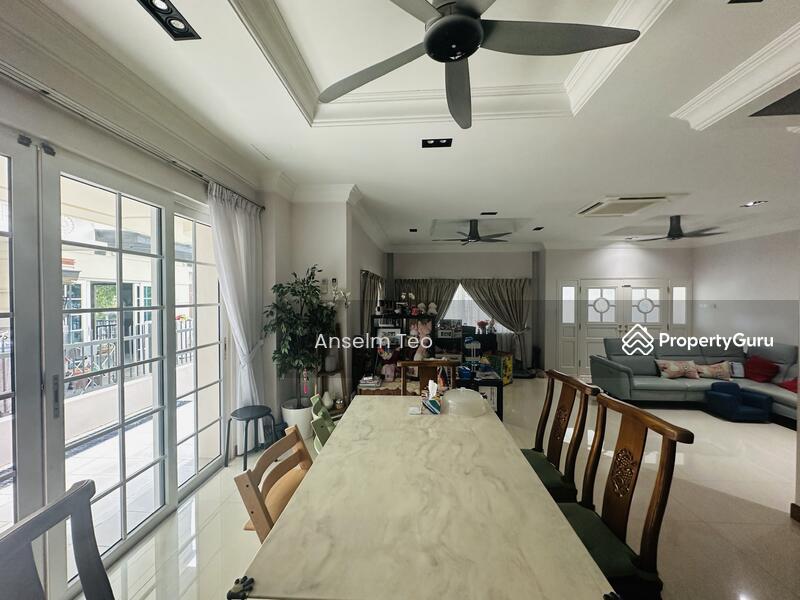 Prop-GPT: Semi-Detached: D21  Rare Wide Frontage Semi-D | 3 Storeys + Basement | Prime Upper Bukit Timah
