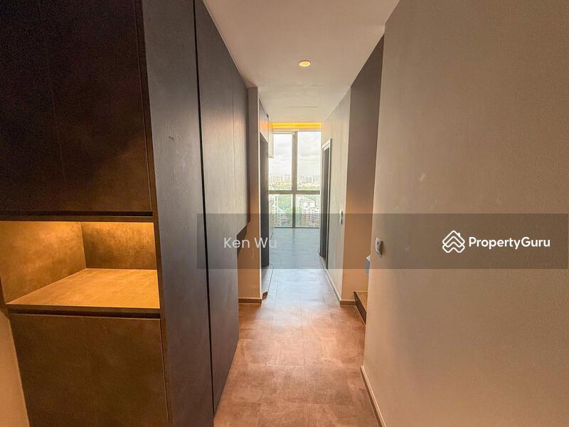 Condominium for Sale, Fulcrum, SGD 2,400,000 | Freehold