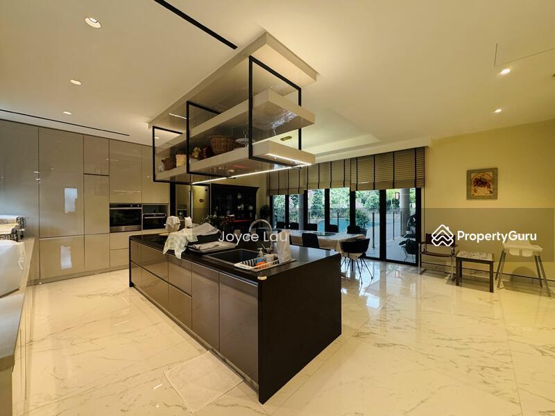 Bungalow - Good Class for Sale, Contemporary Good Class Bungalow, exclusive address! Ideal for multi-generation, view to impress!, SGD 23,700,000 | Freehold