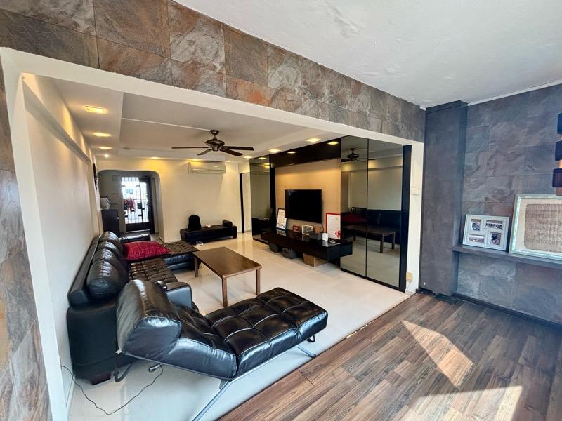 HDB Apartment for Sale, 846 Sims Avenue HDB Apartment For Sale, $1,200,000, 3 Bed 2 Bath 1,528 sqft $785.00 psf, SGD 1,200,000 | 99-year Leasehold