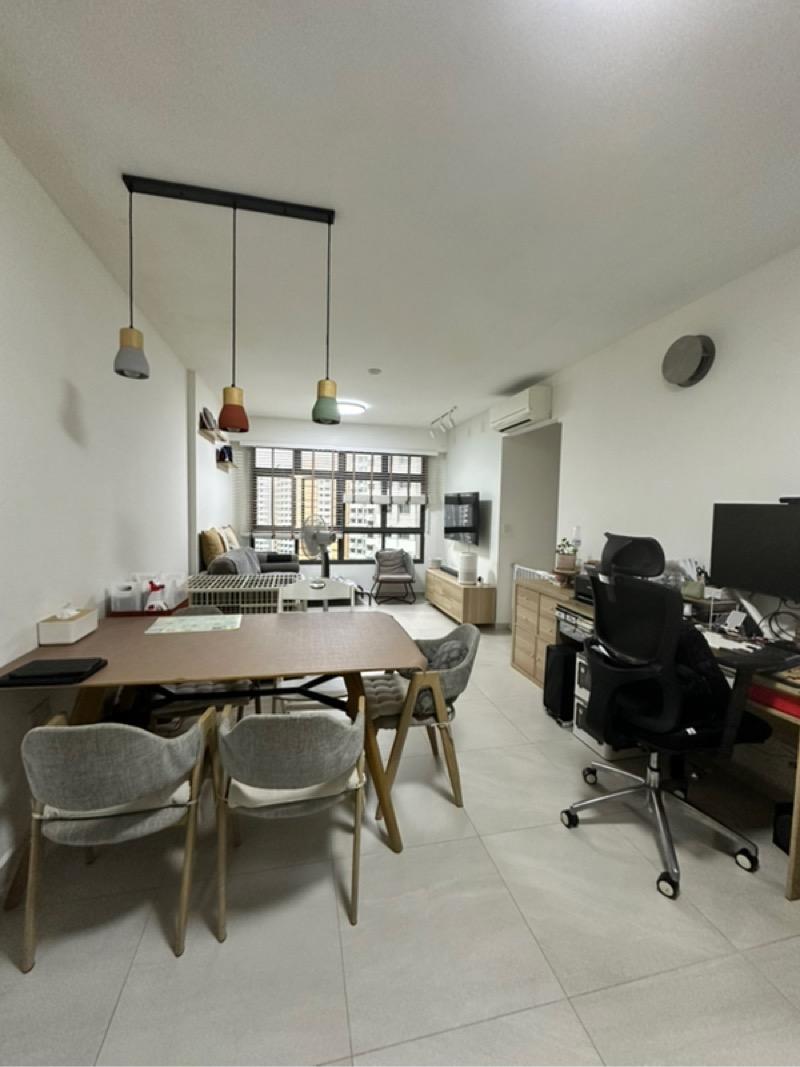 Prop-GPT: HDB Apartment: D27 Yishun 479B Yishun Street 42