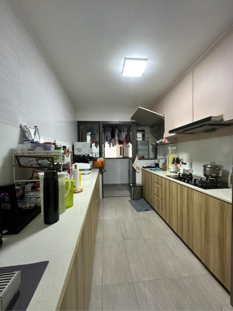 HDB Apartment for Sale, 479B Yishun Street 42 HDB Apartment For Sale, $590,000, 3 Bed 2 Bath 1,001 sqft $589.00 psf, SGD 590,000 | 99-year Leasehold