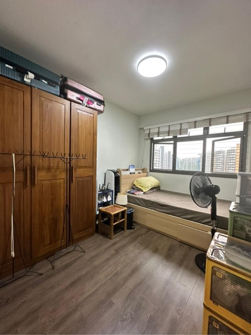 HDB Apartment for Sale, 479B Yishun Street 42 HDB Apartment For Sale, $590,000, 3 Bed 2 Bath 1,001 sqft $589.00 psf, SGD 590,000 | 99-year Leasehold
