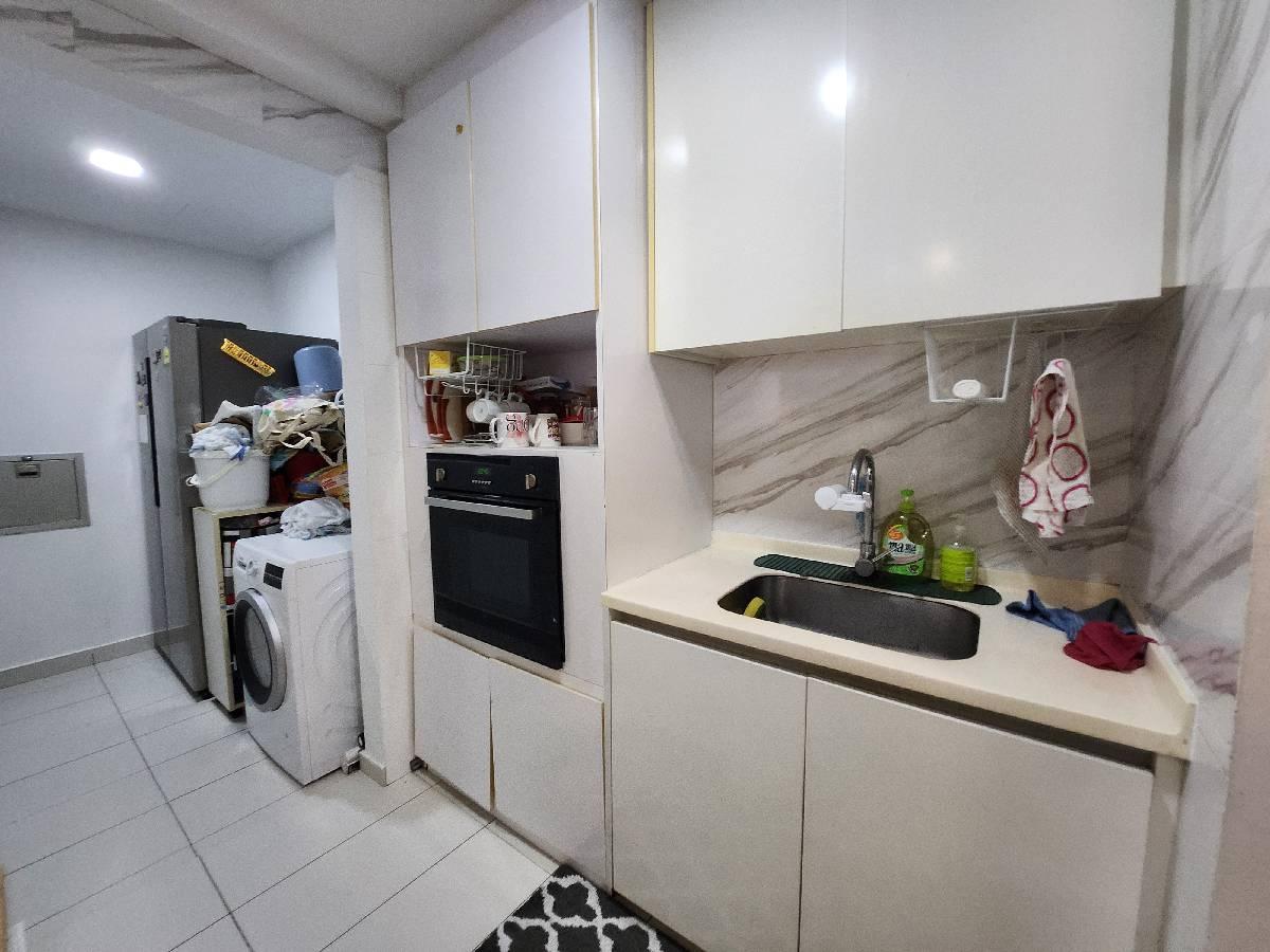 Condominium for Sale, Coastal Breeze Residences Condominium For Sale, $1,380,000, 3 Bed 2 Bath 1,173 sqft $1,176.00 psf, SGD 1,380,000 | 99-year Leasehold