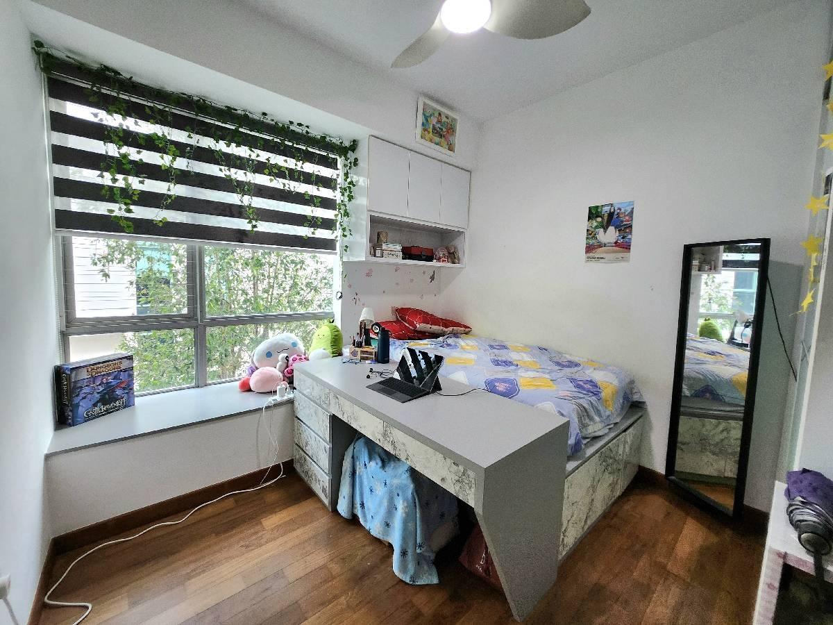 Condominium for Sale, Coastal Breeze Residences Condominium For Sale, $1,380,000, 3 Bed 2 Bath 1,173 sqft $1,176.00 psf, SGD 1,380,000 | 99-year Leasehold