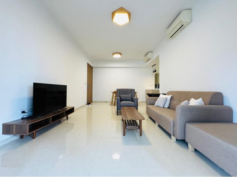 Prop-GPT: Condominium: D01 Cecil V on Shenton