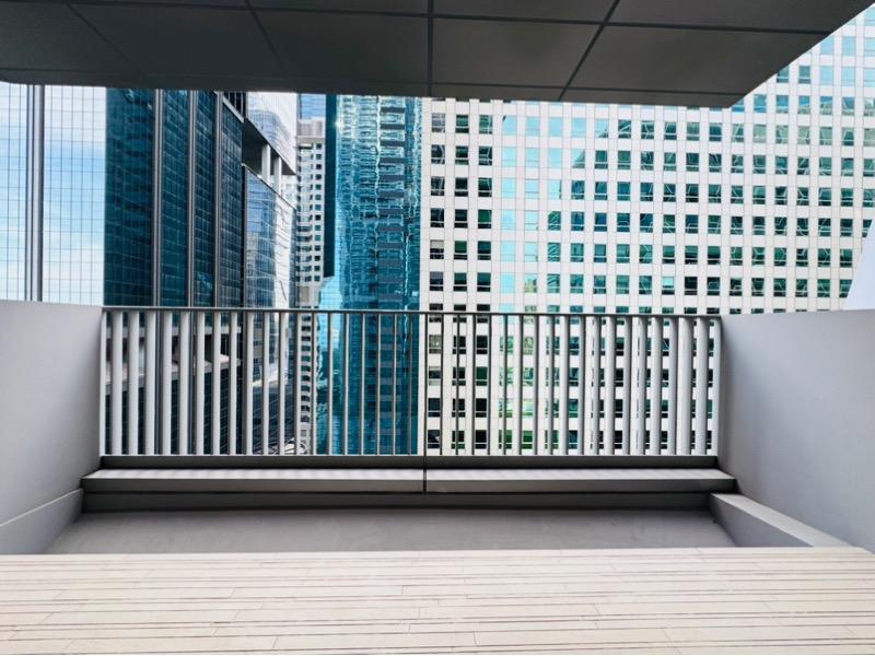 Condominium for Sale, V on Shenton Condominium For Sale, $2,100,000, 2 Bed 2 Bath 1,033 sqft $2,033.00 psf, SGD 2,100,000 | 99-year Leasehold