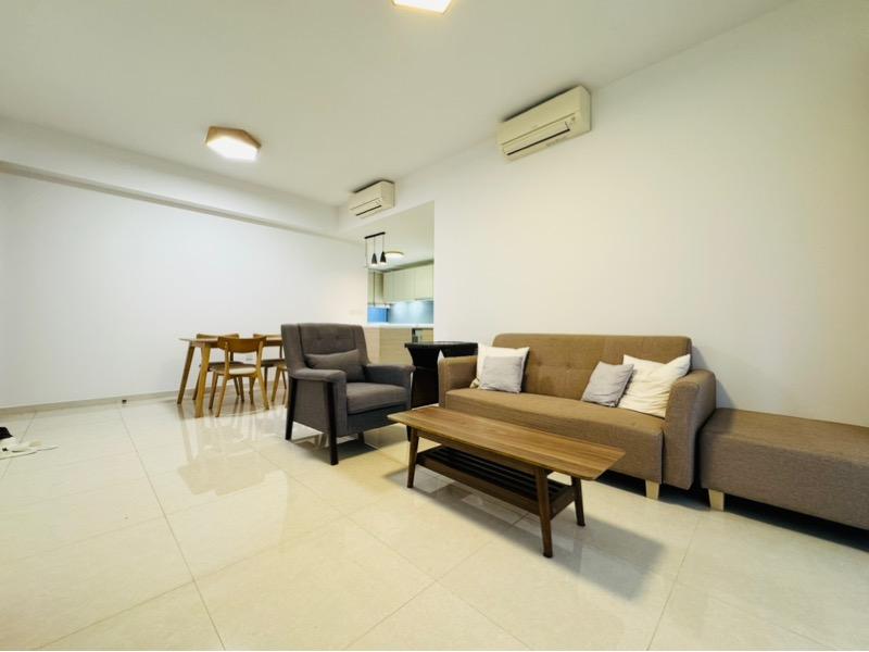 Condominium for Sale, V on Shenton Condominium For Sale, $2,100,000, 2 Bed 2 Bath 1,033 sqft $2,033.00 psf, SGD 2,100,000 | 99-year Leasehold