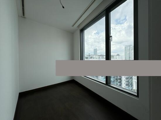 Apartment for Sale, M5 @ Jalan Mutiara Apartment For Sale, $1,590,240, 2 Bed 1 Bath 743 sqft $2,140.00 psf, SGD 1,590,240 | Freehold