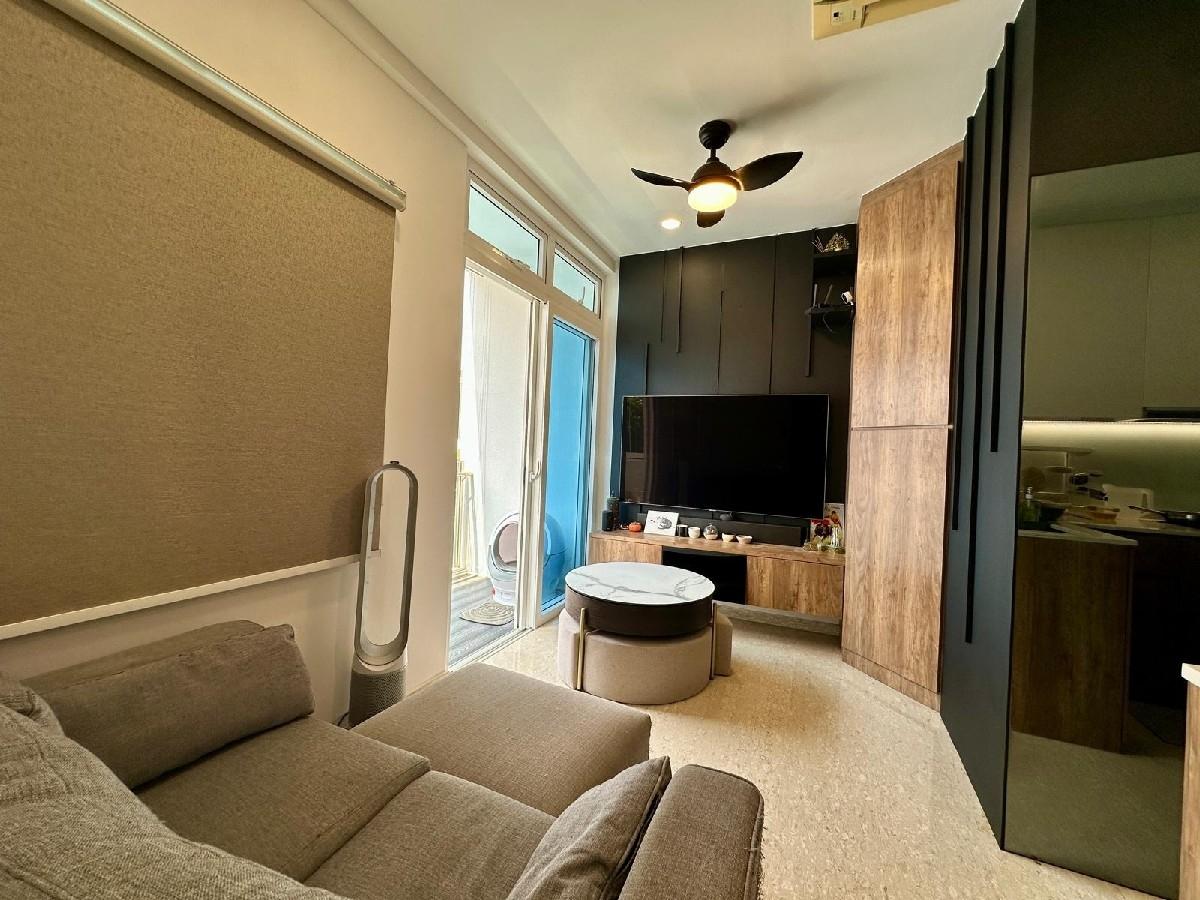 Condominium for Sale, Suites @ East Coast Condominium For Sale, $1,395,000, 1 Bed 2 Bath 947 sqft $1,473.00 psf, SGD 1,395,000 | Freehold