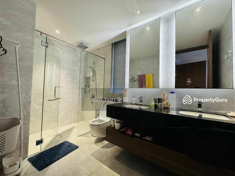 Bungalow for Sale, Very New & Freehold Bungalow with Lift & Basement, 6 Bedrooms Ensuite, Kovan MRT &Heartland Mall, SGD 9,000,000 | 999-year lease