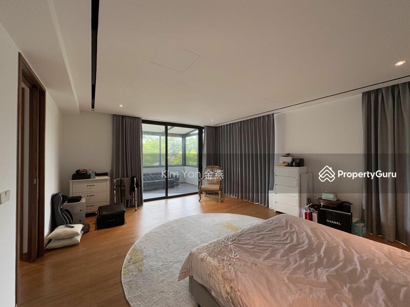 Bungalow for Sale, Very New & Freehold Bungalow with Lift & Basement, 6 Bedrooms Ensuite, Kovan MRT &Heartland Mall, SGD 9,000,000 | 999-year lease