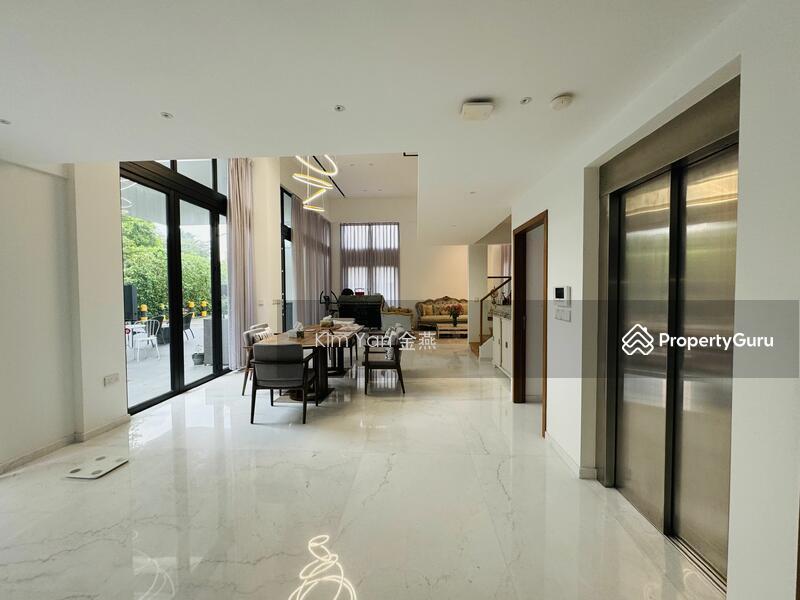 Bungalow for Sale, Very New & Freehold Bungalow with Lift & Basement, 6 Bedrooms Ensuite, Kovan MRT &Heartland Mall, SGD 9,000,000 | 999-year lease