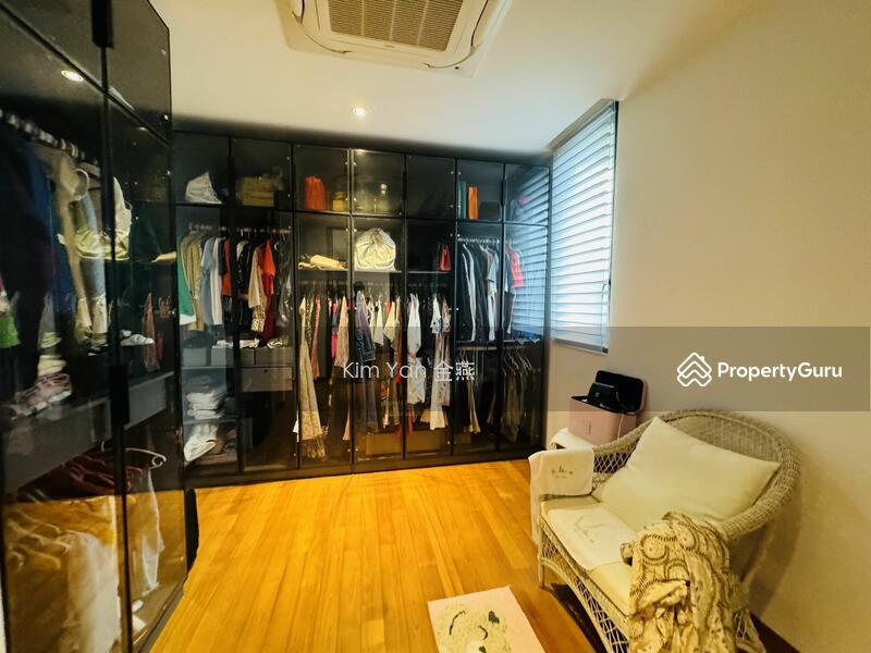 Bungalow for Sale, Very New & Freehold Bungalow with Lift & Basement, 6 Bedrooms Ensuite, Kovan MRT &Heartland Mall, SGD 9,000,000 | 999-year lease