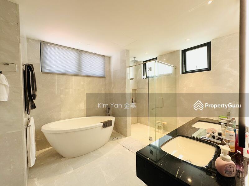 Bungalow for Sale, Very New & Freehold Bungalow with Lift & Basement, 6 Bedrooms Ensuite, Kovan MRT &Heartland Mall, SGD 9,000,000 | 999-year lease