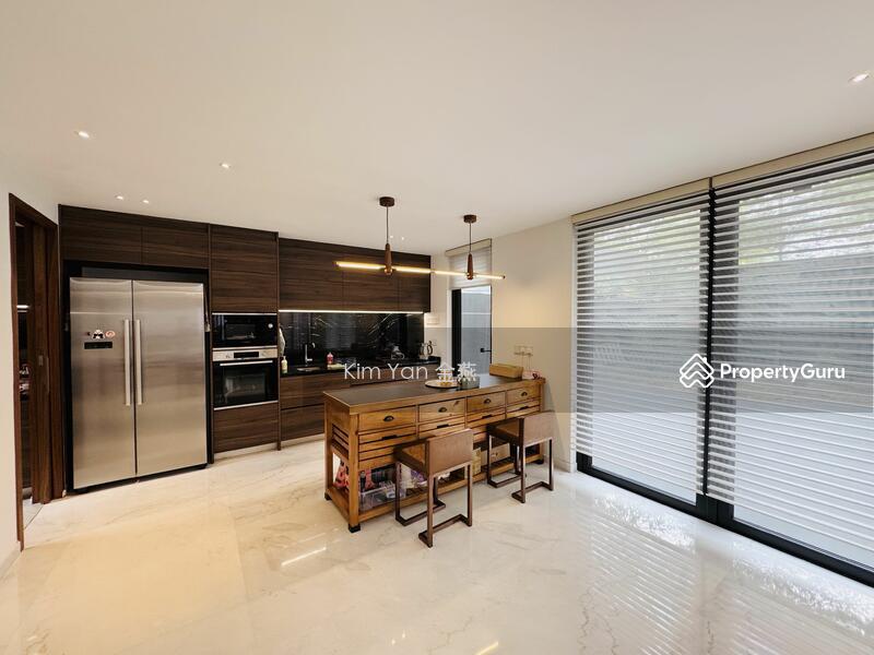 Bungalow for Sale, Very New & Freehold Bungalow with Lift & Basement, 6 Bedrooms Ensuite, Kovan MRT &Heartland Mall, SGD 9,000,000 | 999-year lease