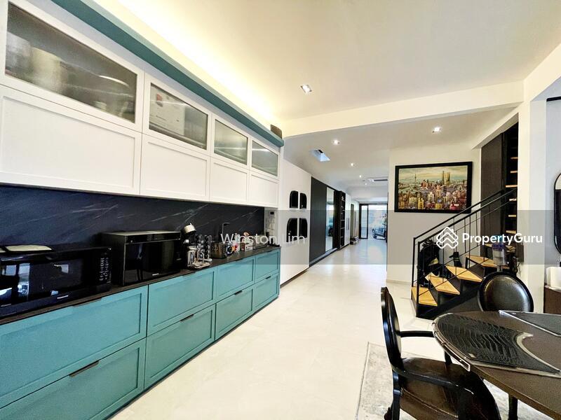 Upper Changi Road East