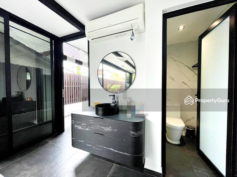 Upper Changi Road East