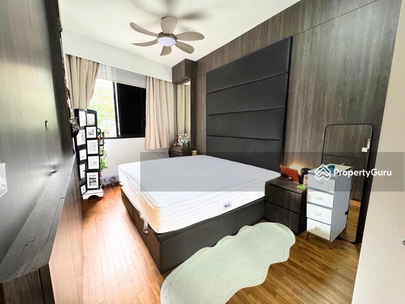 Prop-GPT: Apartment: D08  1953