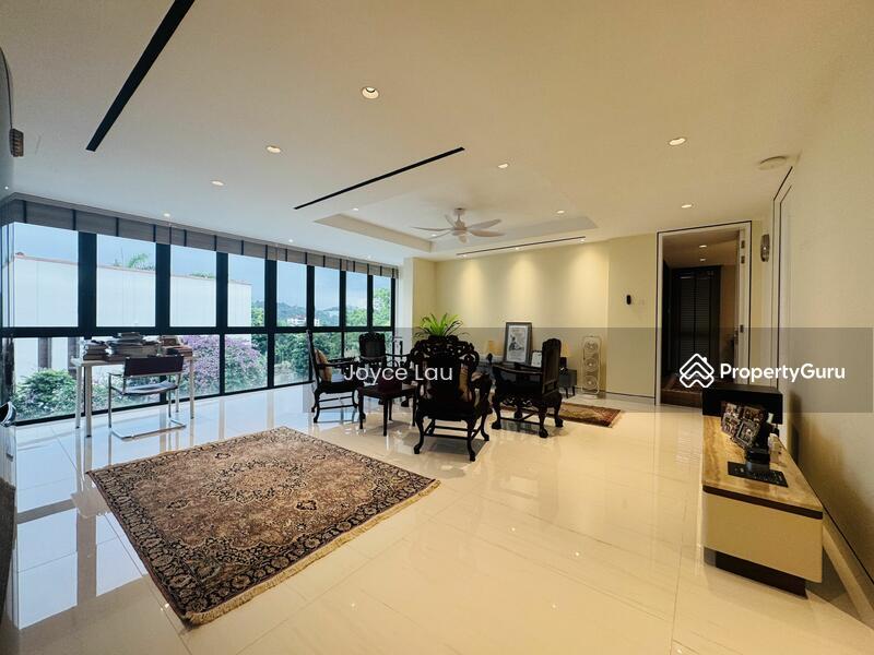 Bungalow - Good Class for Sale, Own this House! Like brand new, Good Class Bungalow, Perfect home for multi generation., SGD 23,700,000 | Freehold