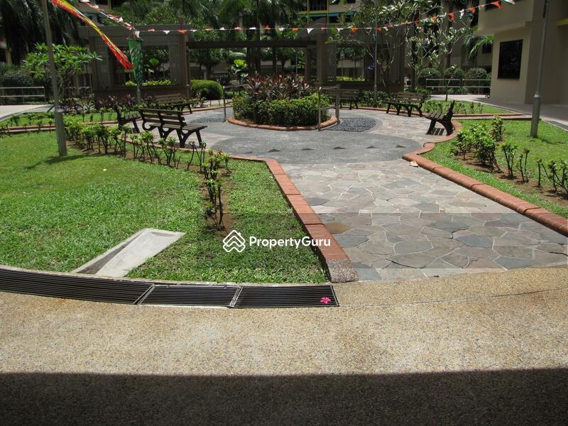 HDB Flat for Sale: D23, 670476
