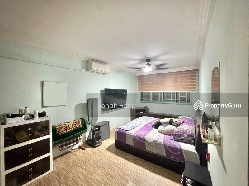 HDB Flat for Sale: D23, 670476